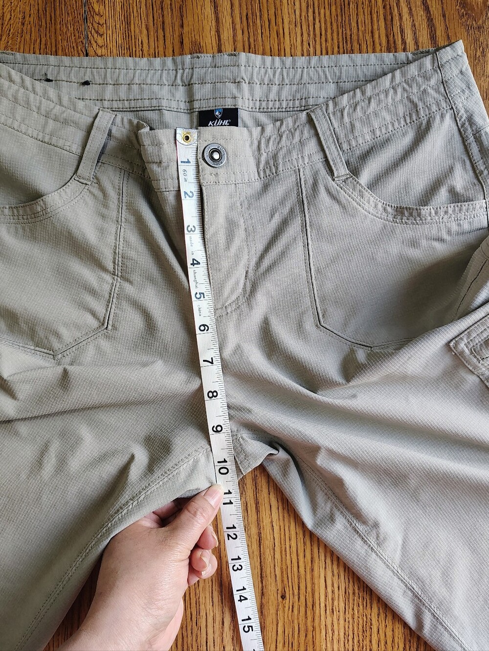 KUHL Horizon Women's Outdoor Hiking Cargo Shorts Roll Hem Stone color size 10. - Picture 11 of 15